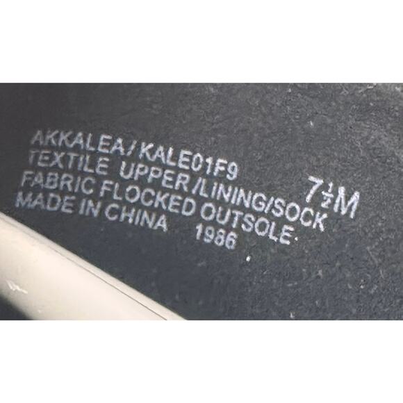 Anne Klein Kalea Ballet Flat Black Suede Size 7.5 M NWT - Picture 8 of 9